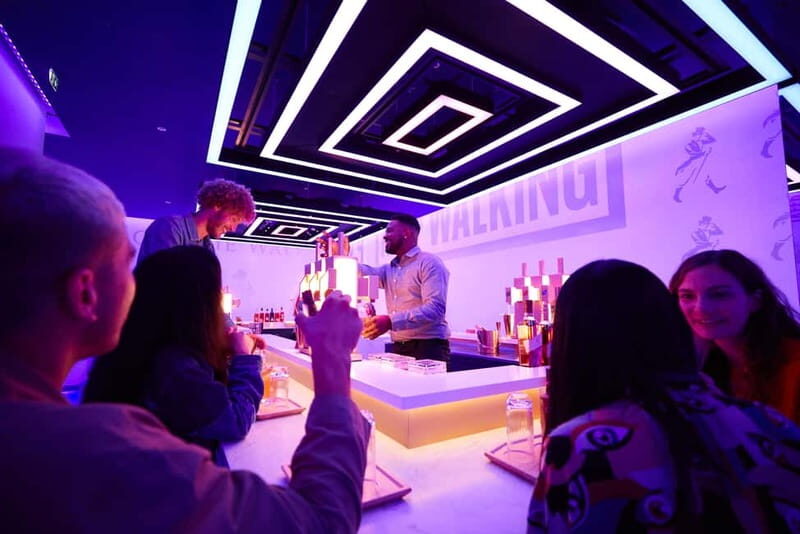 Edinburgh: The Johnnie Walker Signature Experience - A Closer Look at the Experience