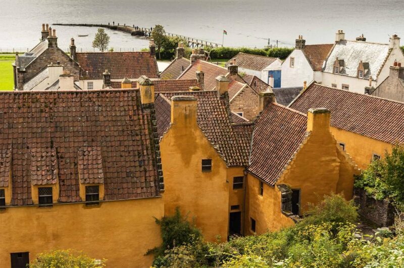 Edinburgh  Top Outlander Highlights Walking Tour - Exploring the Itinerary