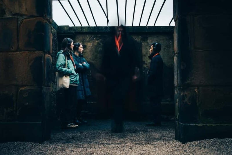 Edinburgh: Underground Vaults and Graveyard Evening Tour - The Canongate Graveyard