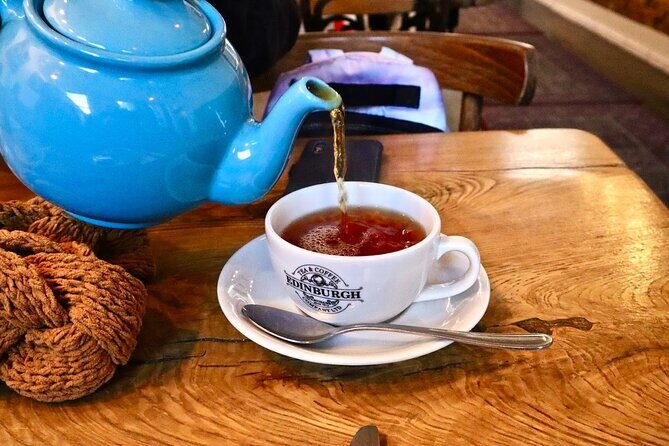 Edinburgh Walking Food Tour With Secret Food Tours - Who Should Consider This Tour?