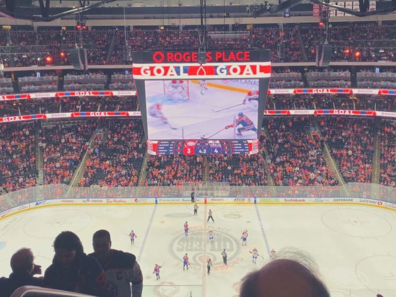 Edmonton: Edmonton Oilers Ice Hockey Game Ticket - Who Will Love This Experience?