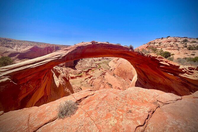 Eggshell Arch Day Tour - Experience the Beauty of Eggshell Arch on Navajo Land