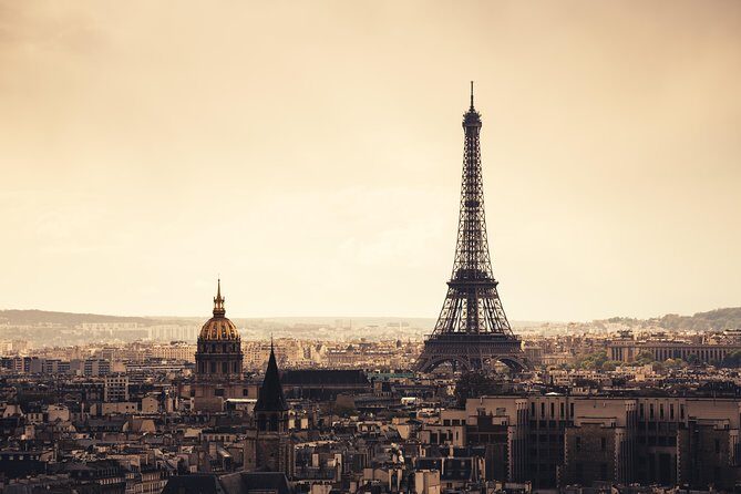 Eiffel Tower Access to 2nd Floor and Summit option with Host - Who Would Love This Tour?