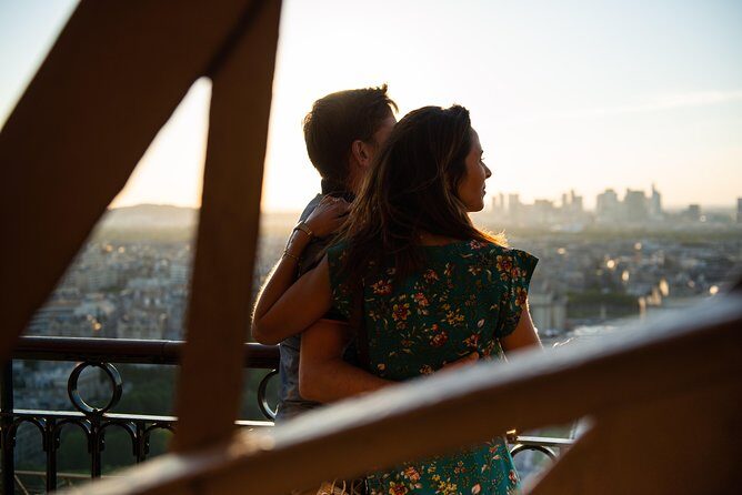Eiffel Tower Dinner Experience and Sightseeing Seine River Cruise - Exploring the Eiffel Tower Dinner and Seine River Cruise: A Detailed Look