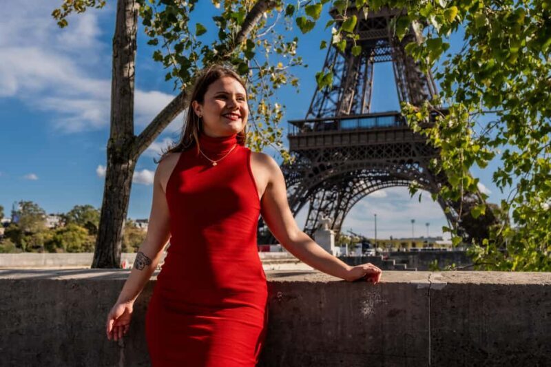 Eiffel Tower Photos: Capture Iconic Memories in Paris - Key Points