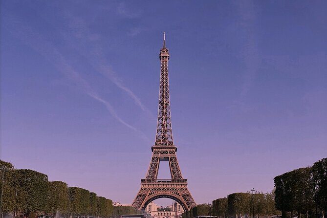 Eiffel Tower Reserved Access Summit or 2nd Floor Guided by Lift - What We Love About This Tour