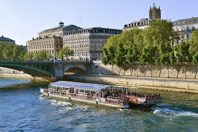 Eiffel Tower Summit Entry with Big Bus and Seine River Cruise - Who Will Love This Tour?