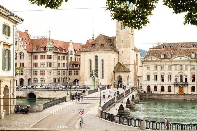 Einstein in Zurich: Walk in Time Exploration Game and Tour - The Sum Up