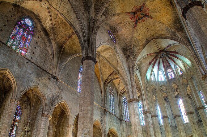 El Born: Santa Maria del Mar Tour with Exclusive Rooftop Views - FAQ