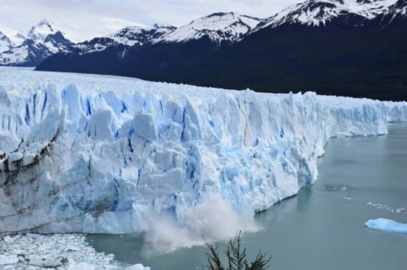 El Calafate: Perito Moreno Glacier, visit to footbridges with navigation - Key Points