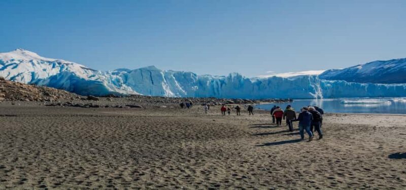 El Calafate: Safari Azul Los Glaciares Trekking Tour - The Journey Begins in El Calafate