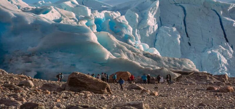 El Calafate: Safari Azul Los Glaciares Trekking Tour - Scenic Return and Patagonian Steppe Views