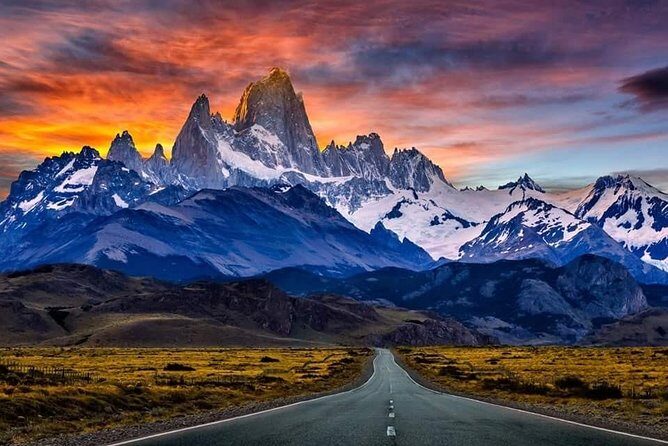 El Chalten Full Day & Free Trek from El Calafate - Exploring El Chaltén: The Argentine Trekking Capital from El Calafate