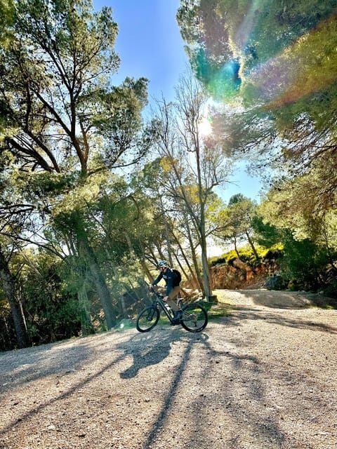 El Chorro: Hike" Caminito del Rey " + E-bike guided tour 2h - Who This Tour Is Best For