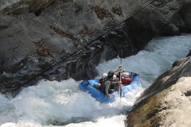 El Chorro Water Rafting from Jaco - Experience the Power and Thrill of El Chorro Water Rafting from Jaco