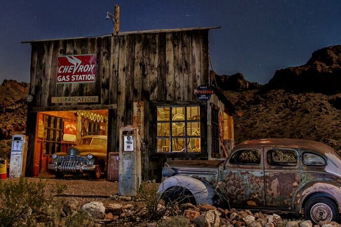 El Dorado Gold Mine & 7 Magic Mountains Tour - Key Points