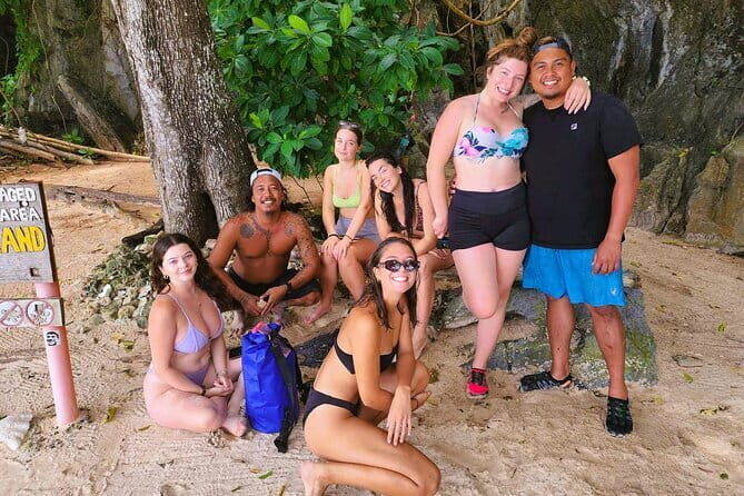 El Nido Group Tour A with Beach Lunch - El Nido Group Tour A with Beach Lunch: A Balancing Act of Adventure and Serenity