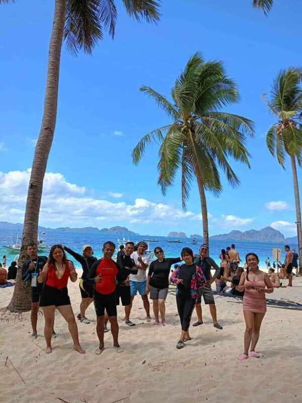 El Nido Island Hopping Tour A - The Experience: What’s It Really Like?