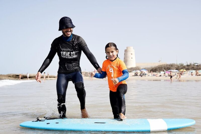 El Palmar: Surf lessons for adults and children - Key Points