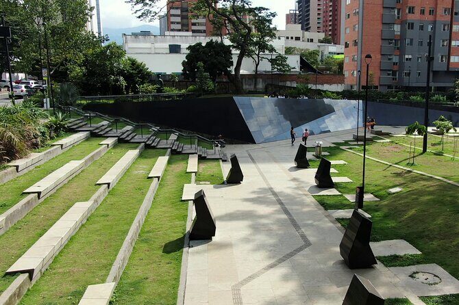 EL PATRON Pablo Escobar Life and History Private tour from Medellin - A Detailed Look at the Tour Experience