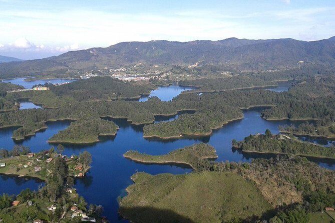 El Peñol and Guatape Private Tour from Medellin - The Complete Experience