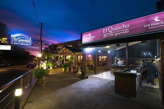 El Quincho Del Tio Querido - Dinner And Show from Foz do Iguaçu - Key Points