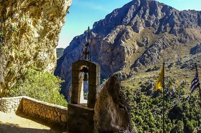 Elafonisi Beach & Agia Sofia Cave Day Tour - Key Points