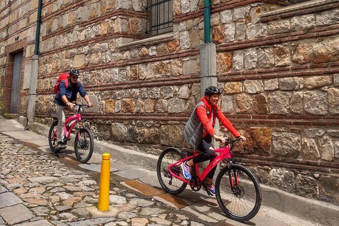 Electric bikes with local bites (flexible hours and small group) - FAQ