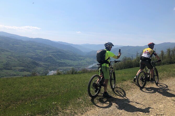 Electric Mountain Bike Rental in Bobbio - Exploring the Val Trebbia with E-Bikes: An In-Depth Review