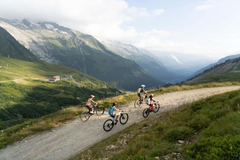 Electric mountain bike rental in Chamonix Mont-Blanc - FAQ