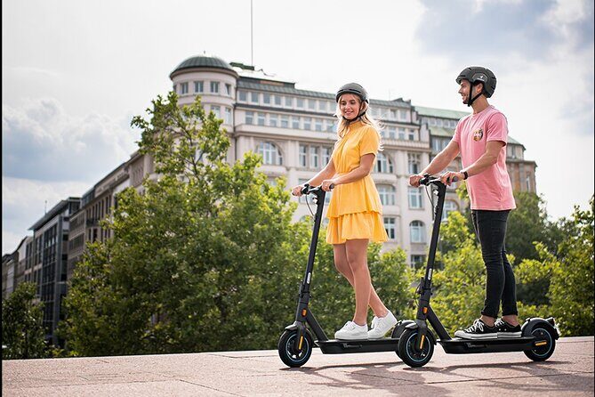 Electric scooter rental in Paris Full Day - FAQ