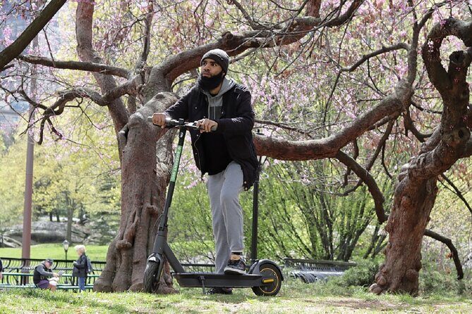 Electric Scooter Tour of Central Park in Spanish - FAQ