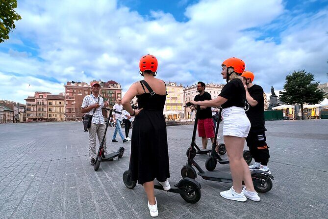 Electric Scooter Tour: Old Town Tour - 1,5-Hour of Magic! - A Complete Look at the Warsaw Old Town Scooter Tour