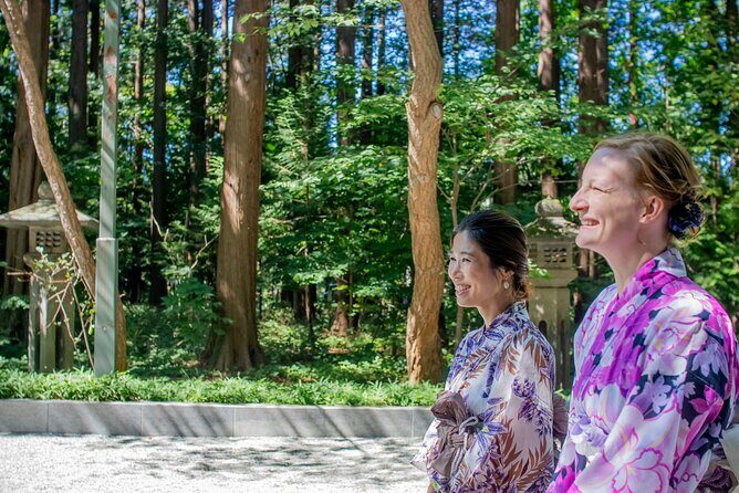 Elegant Kimono Walk & Hokkaido Shrine Tour with Local Guide - Elegant Kimono Walk & Hokkaido Shrine Tour with a Local Guide