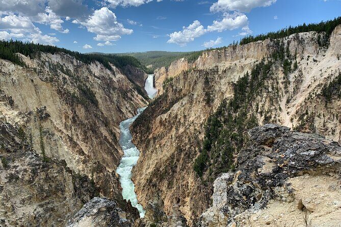 Elemental Yellowstone Grand Canyon, Waterfalls and Hidden Wonders - Exploring Yellowstone on a Personal, Insightful Day