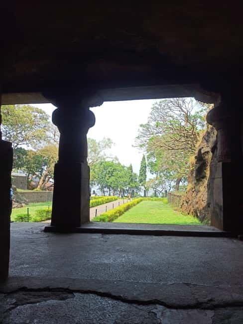 Elephanta Caves Private Guide on Island - FAQ