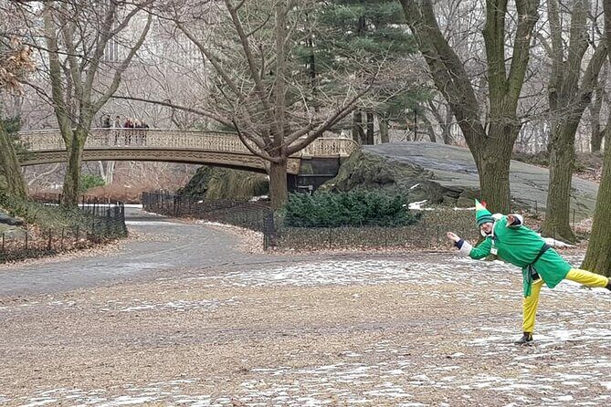 Elf Movie Locations Tour - Experience the Magic of Elf in New York City