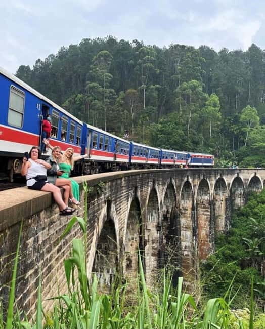 Ella: Ella Rock, 9 Arch, Little Adams Peak, & Waterfall Tour - Transportation and Group Size