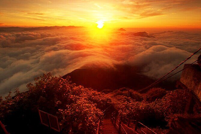 Ella Hotel to Adams Peak Transfers - FAQs About the Ella to Adams Peak Transfer