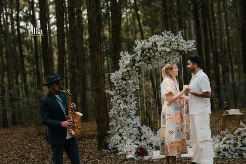 Ella Sri Lanka: Book Your Marriage Proposal Photoshoot - Authentic Moments, Stunning Scenery, and Great Value