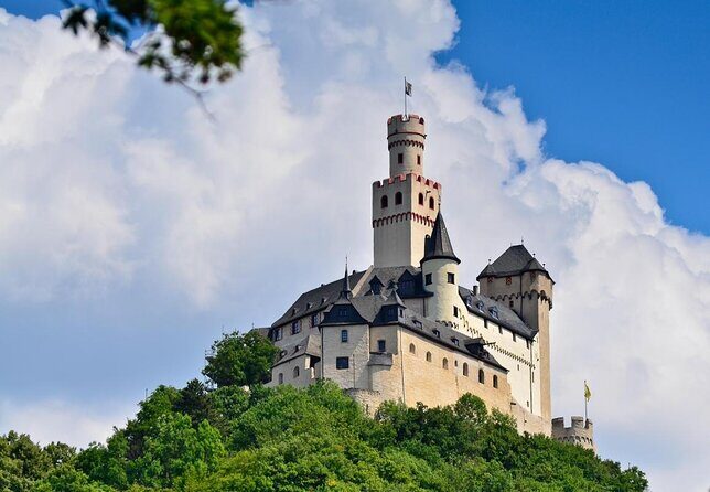 Eltz Castle Small-Group Tour from Frankfurt with Dinner - A Journey into the Medieval World: Eltz Castle Small-Group Tour from Frankfurt with Dinner