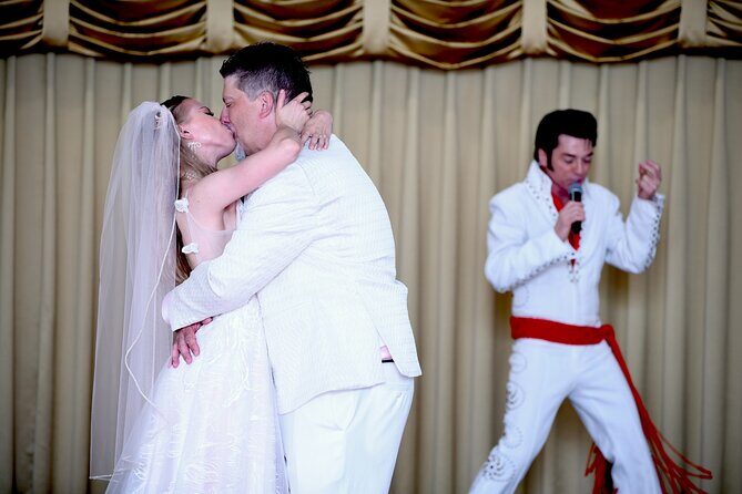 Elvis Chapel Wedding and Vow Renewal - Key Points