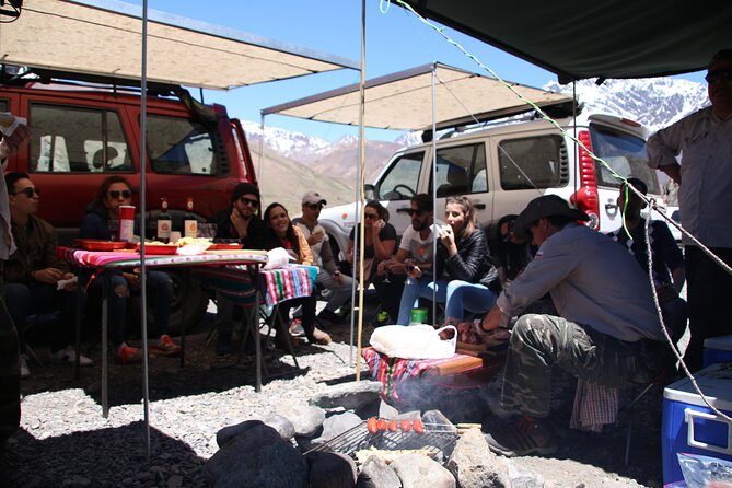 Embalse el Yeso and Termas del Plomo in semi-private 4x4 - Who Should Consider This Tour?