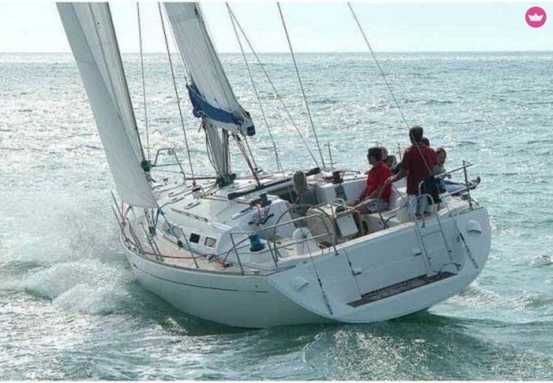 Embark on an adventure through Baiona Bay and the Cíes Islands! - Embark on an adventure through Baiona Bay and the Cíes Islands!