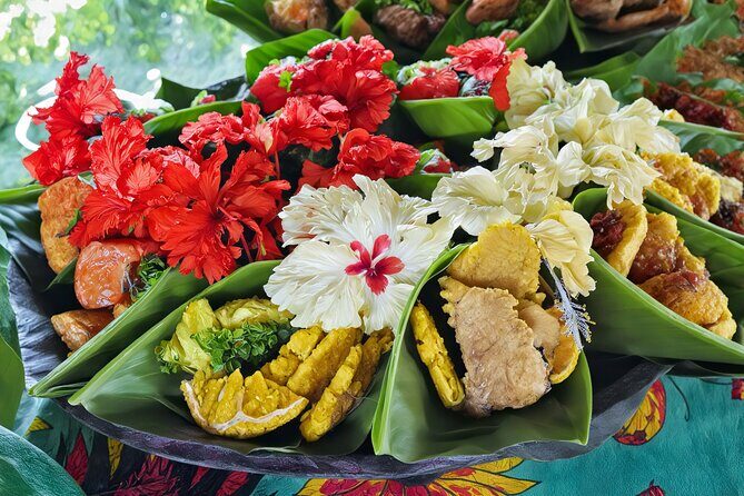 Embera Village and Hidden Waterfall Charges River Tour - The Sum Up