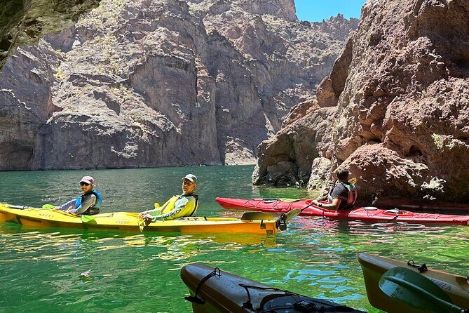 Emerald Cave Self-Guided Kayak Tour in Black Canyon - Who Should Consider This Tour?
