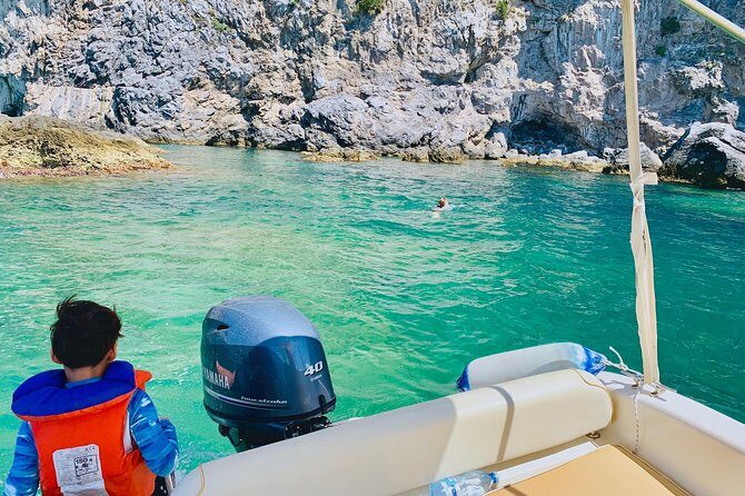 EN 21 boat rental without license on the Amalfi coast - Key Points