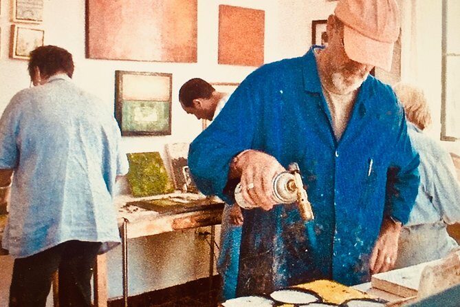 Encaustic painting workshops with Ezshwan Winding - Discover the Art of Encaustic Painting in San Miguel de Allende