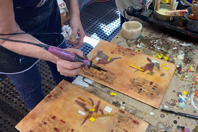 Encaustic painting workshops with Ezshwan Winding - The Sum Up: Who Will Appreciate This Experience?