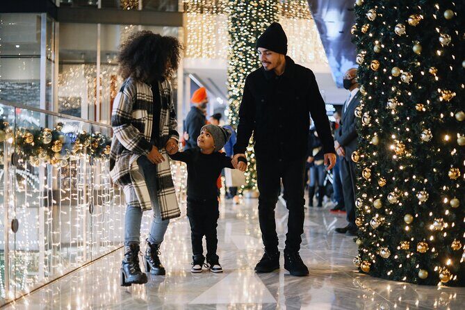 Enchanted Yuletide Walking Tour of Ithaca's Festive Delights - Key Points